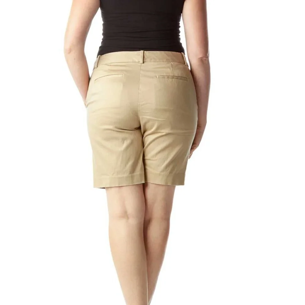Lauren Ralph Lauren Beige High-Waisted Shorts - Picture 2 of 3
